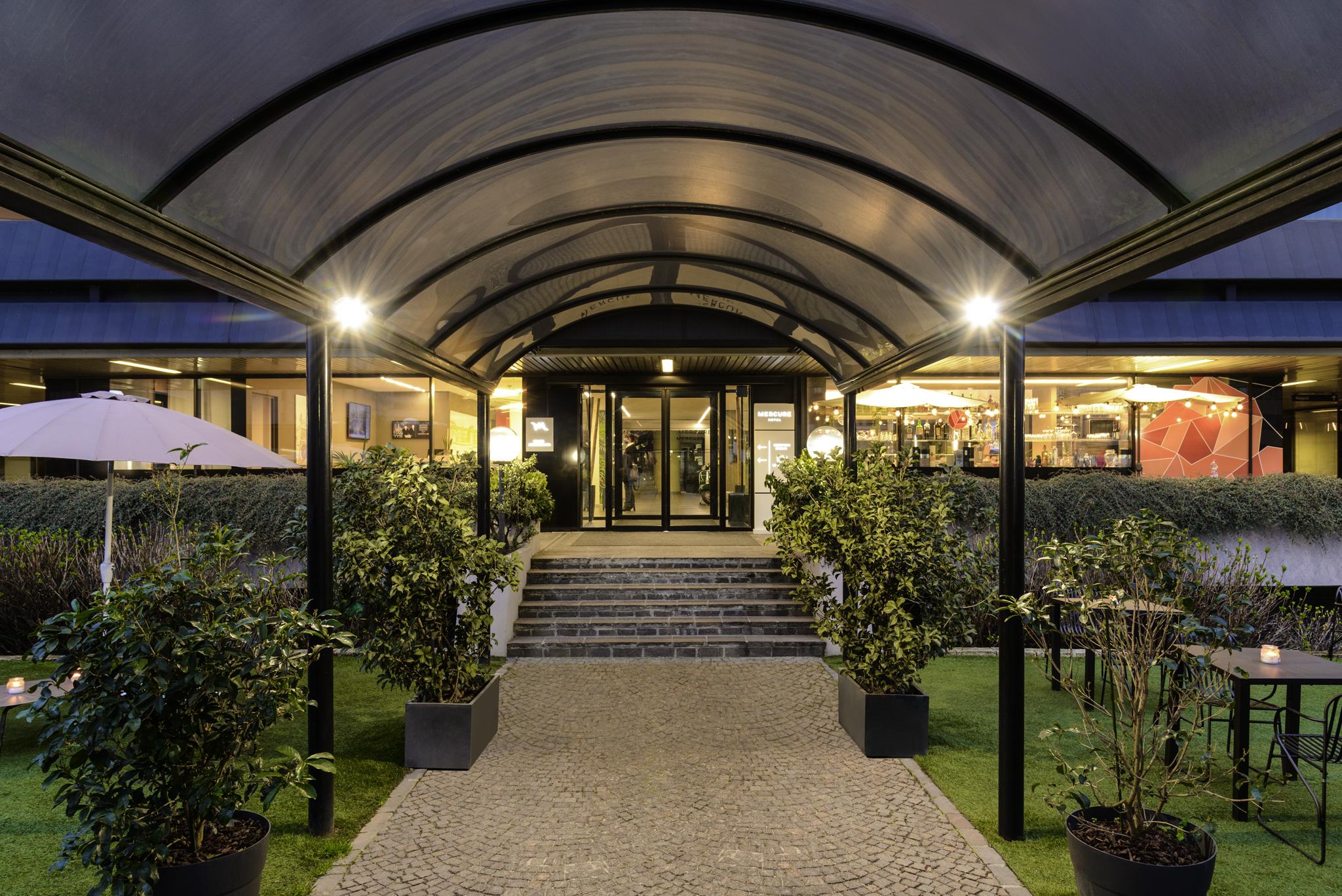 Mercure Milano Agrate Brianza Hotel Exterior photo